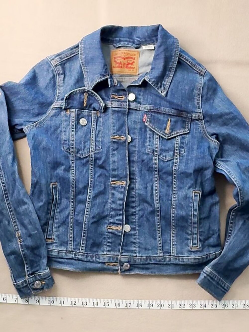 Levi Strauss & Co. Denim Jacket Blue Button Up Two Pocket Collared Size M Medium